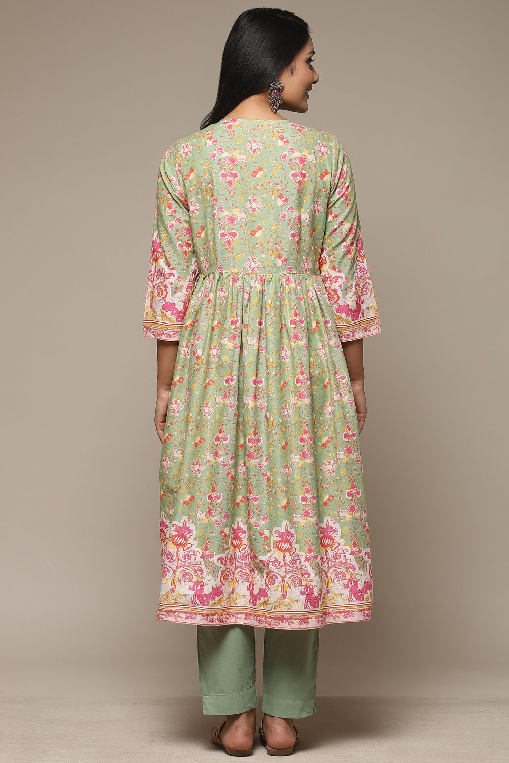 Blue Cotton Gathered Kurta Pants 2 Piece Set image number 4