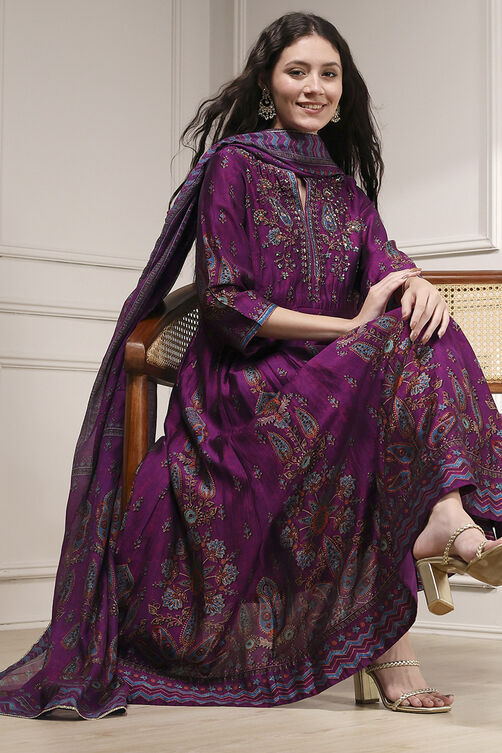 Green Viscose Kalidar Printed Suit Set image number 6