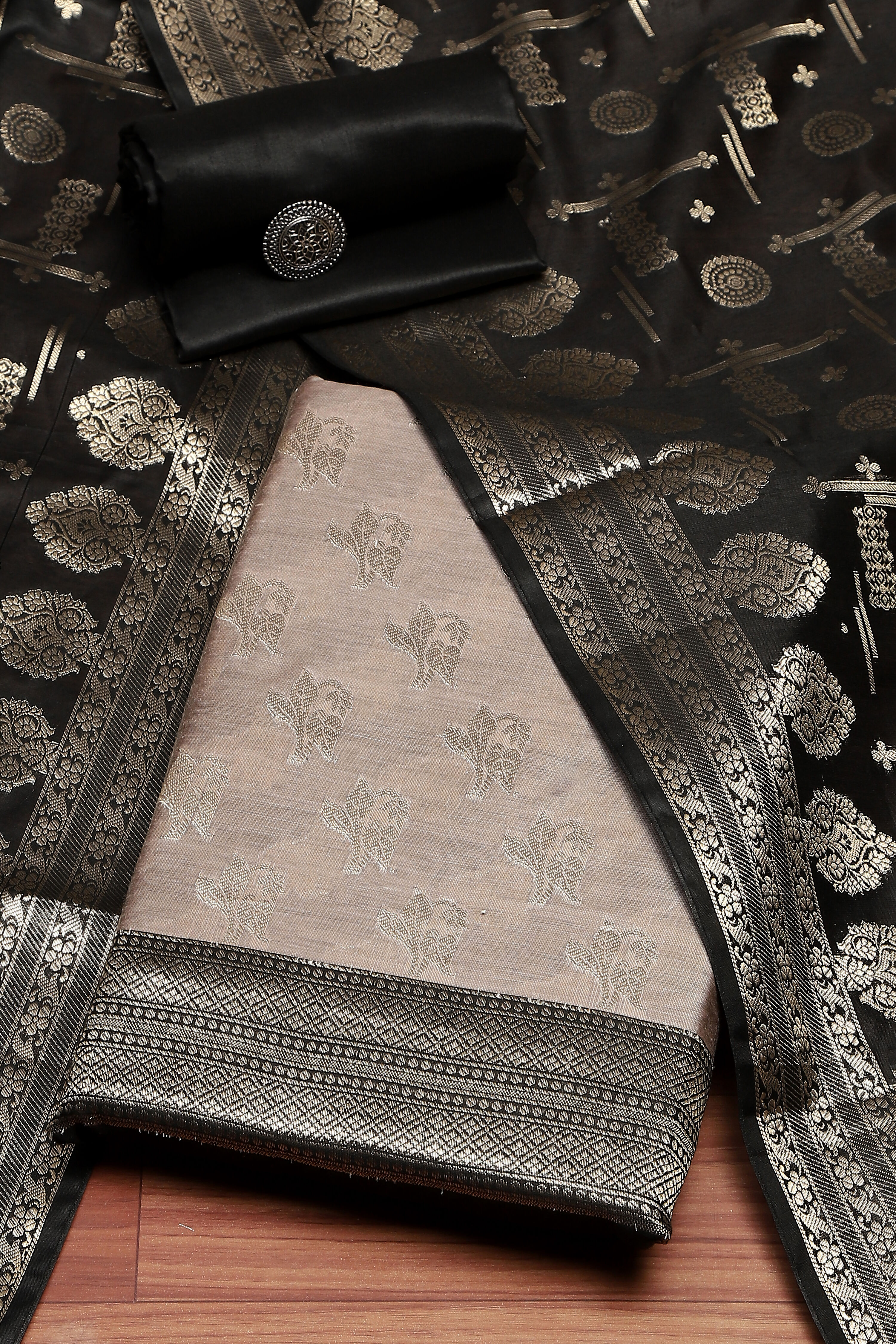 Grey Cotton Printed Embroidered Unstitched Suit Set image number 0