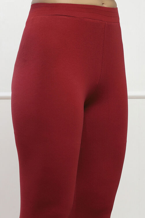 Off White Cotton Lycra Leggings image number 1