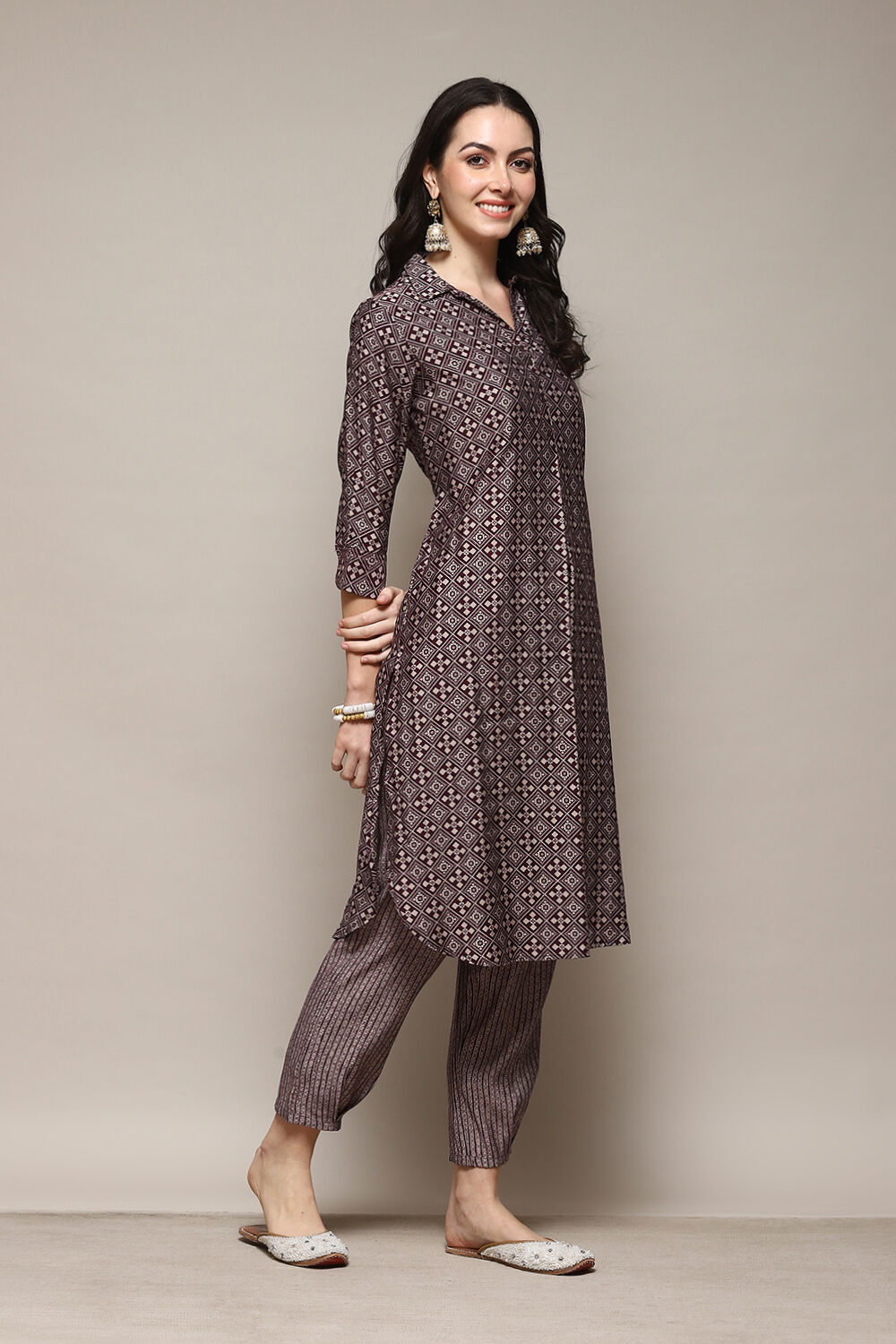 Pink & Purple Poly Viscose Straight Printed 2 Piece Set image number 5