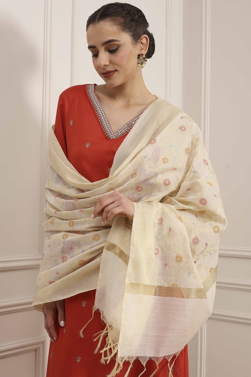 Multi Polyester Yarndyed Dupatta image number 3