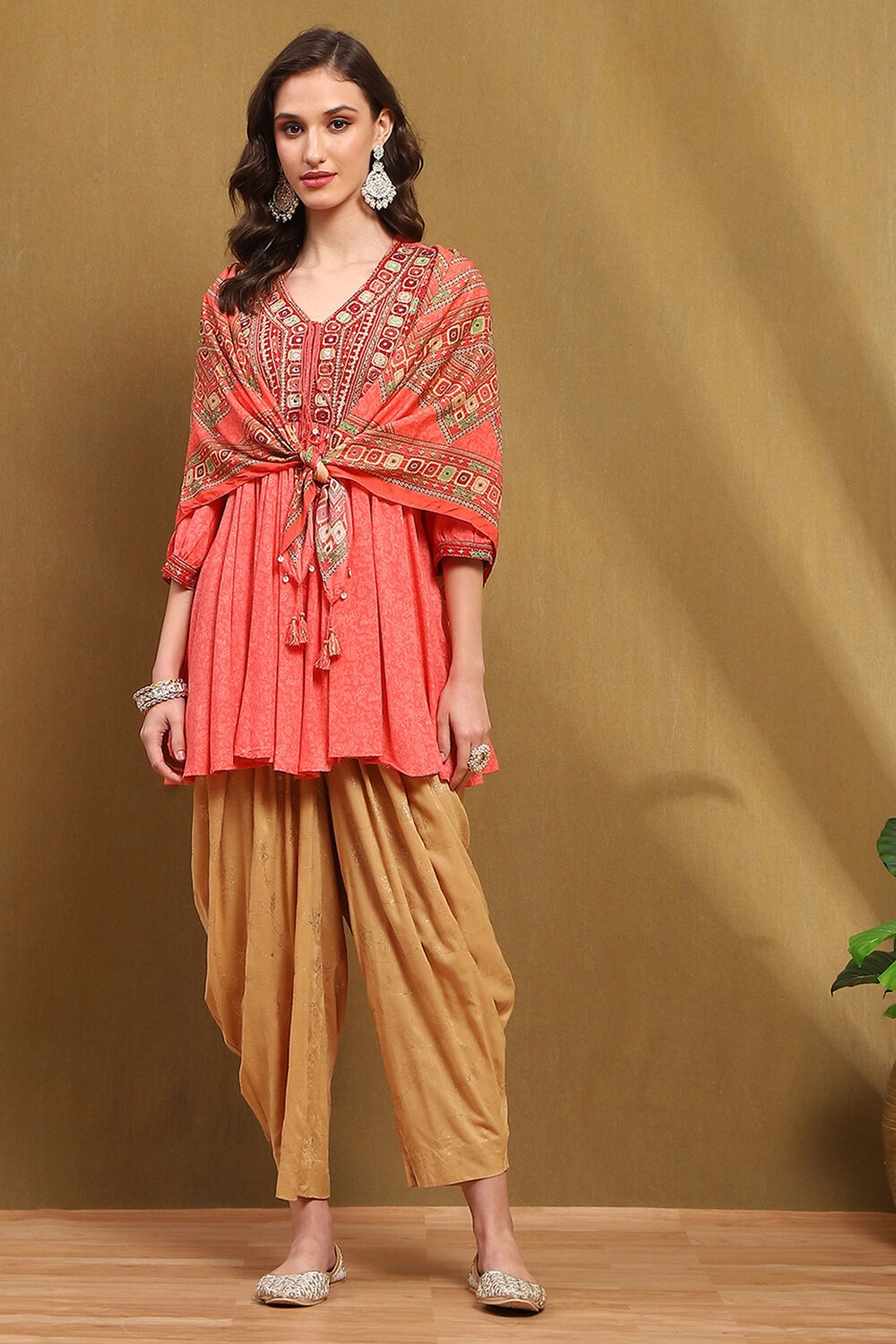 Peach-Toned and Beige Embroidered Peplum Kurta Set image number 6