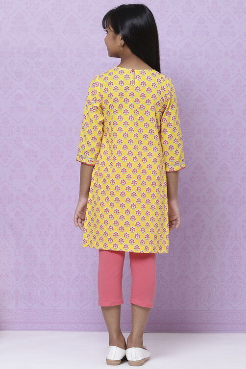 Yellow Straight Cotton Tunics image number 6