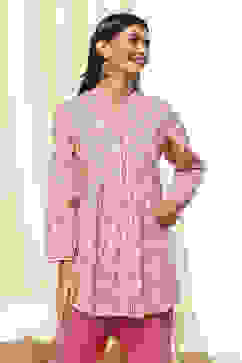 Pink Floral Cotton Shirt-Style Short Kurta image number 5