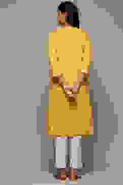 Yellow Cotton Straight Embroidered Kurta image number 4