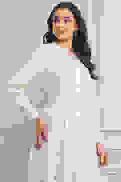 Off White LIVA Straight Printed Top image number 4