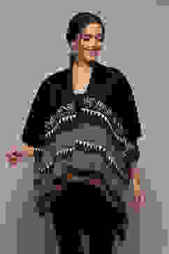 Black Cotton Jacquard Straight Yarndyed Sweater image number 3