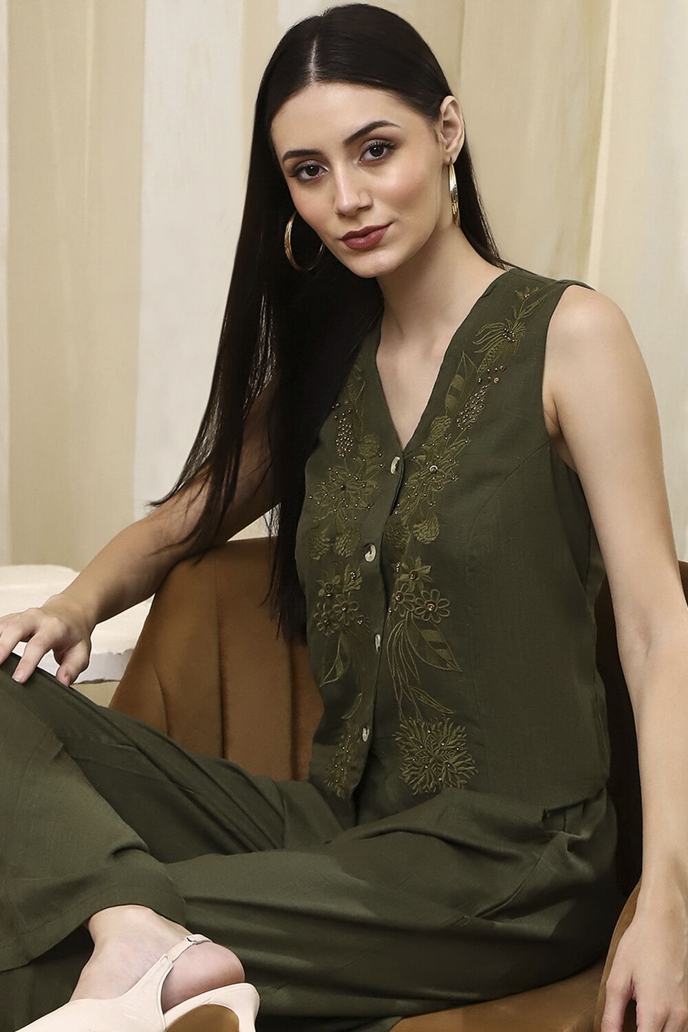 Olive Green Solid Straight Co-ord Set image number 0