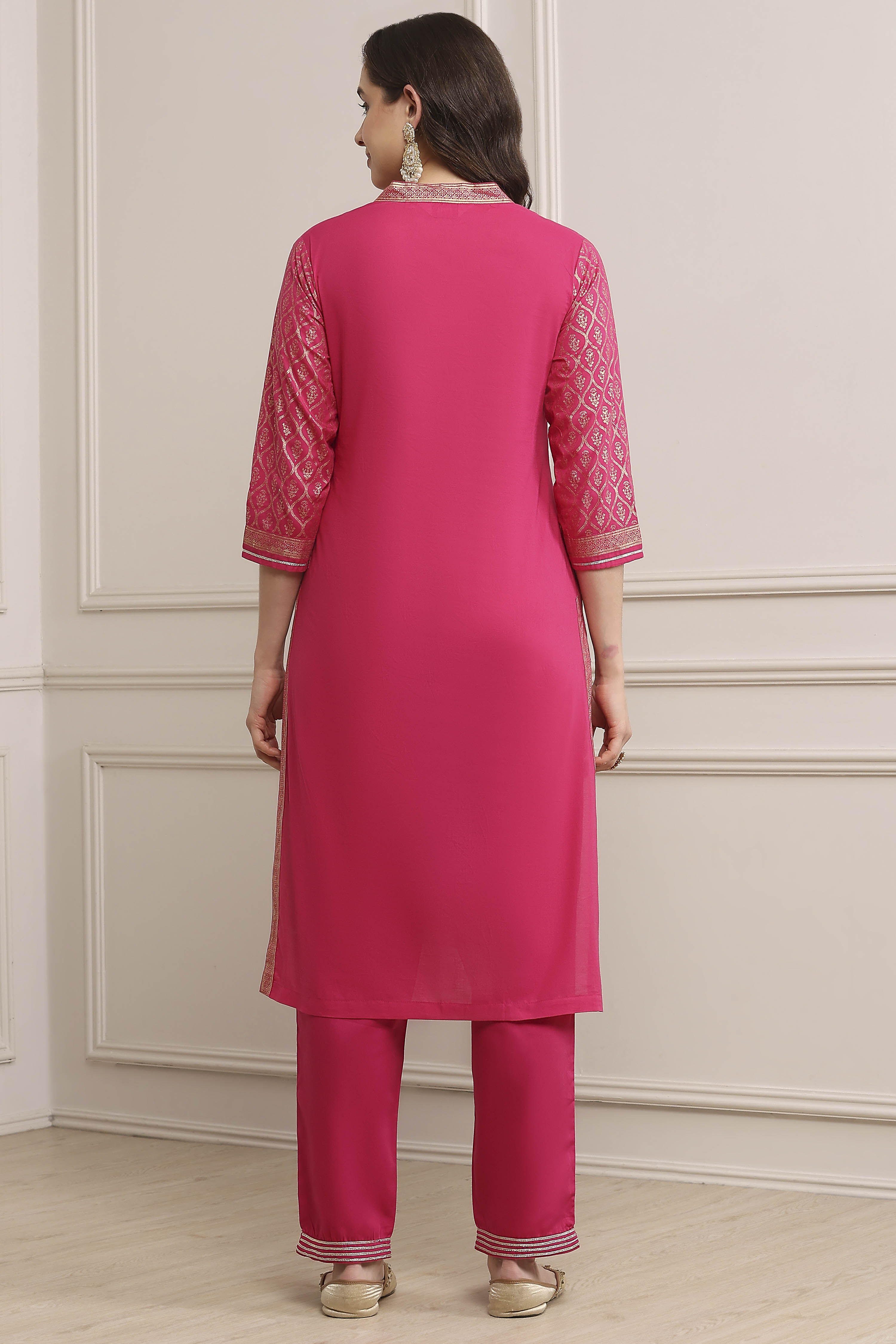 Fuchsia Cotton Straight Kurta Pants Suit Set image number 4