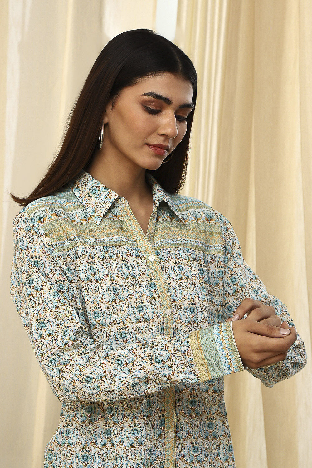 Blue Cotton Printed Straight Shirt image number 1