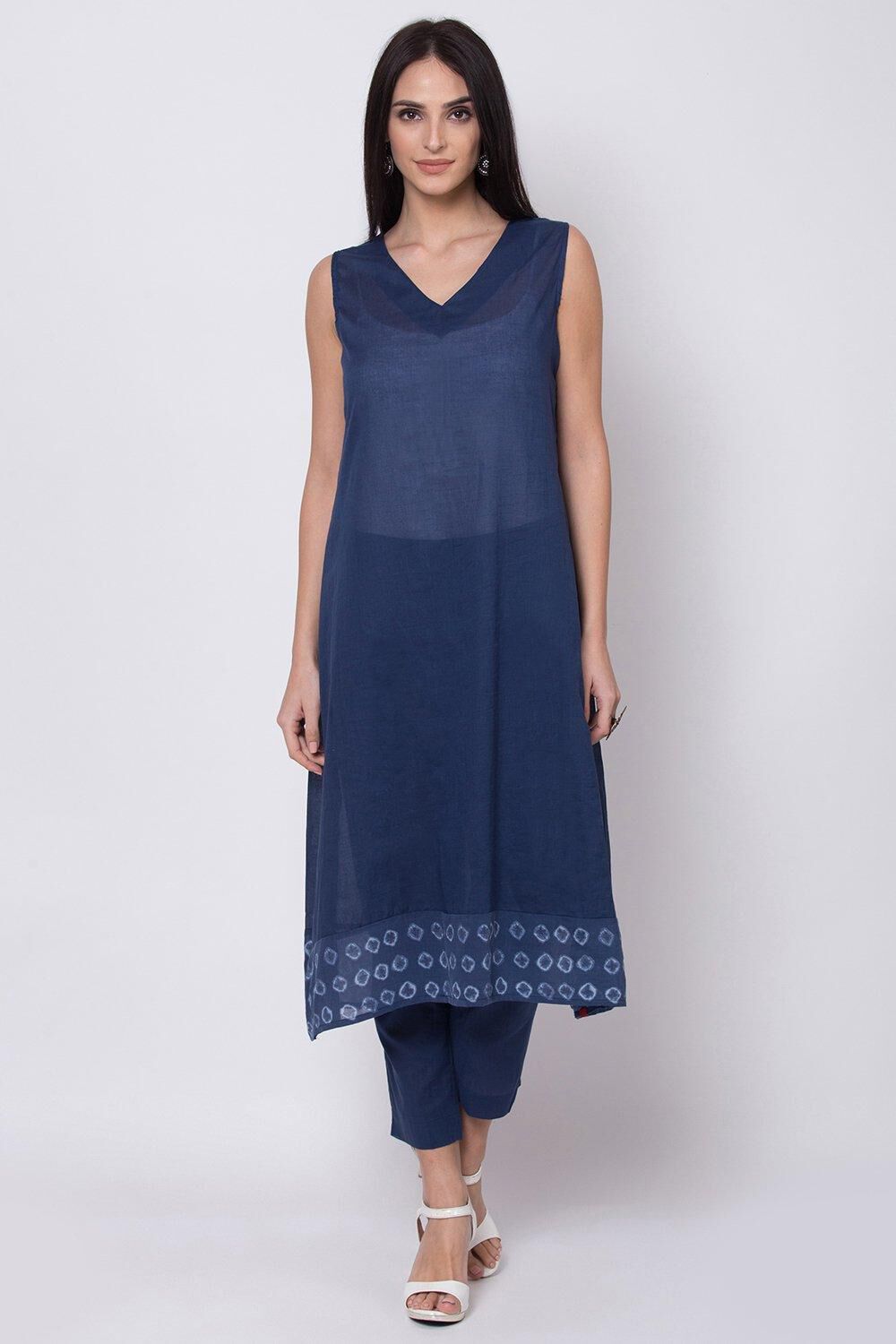 Blue Straight Kurta Slim Pants Suit Set image number 3