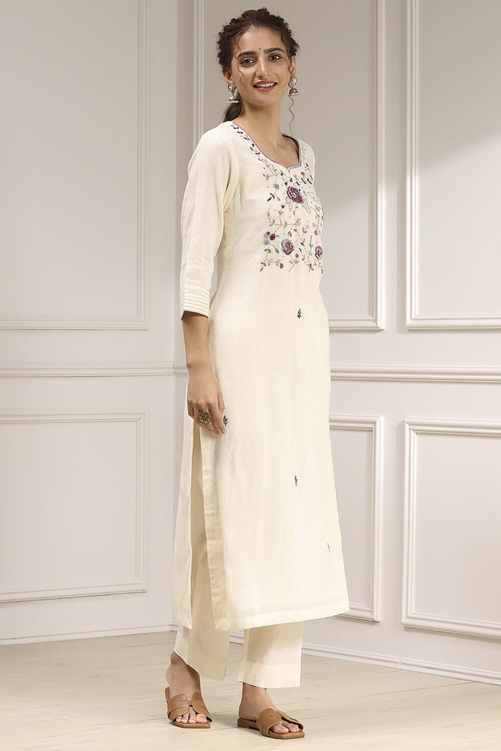 Off White Cotton Hand Embroidered Unstitched Suit Set image number 6