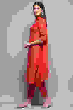 Fuschia Rayon Straight Kurta Pant Suit Set image number 4