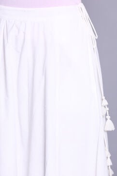 White Cotton Embroidered Skirt image number 1