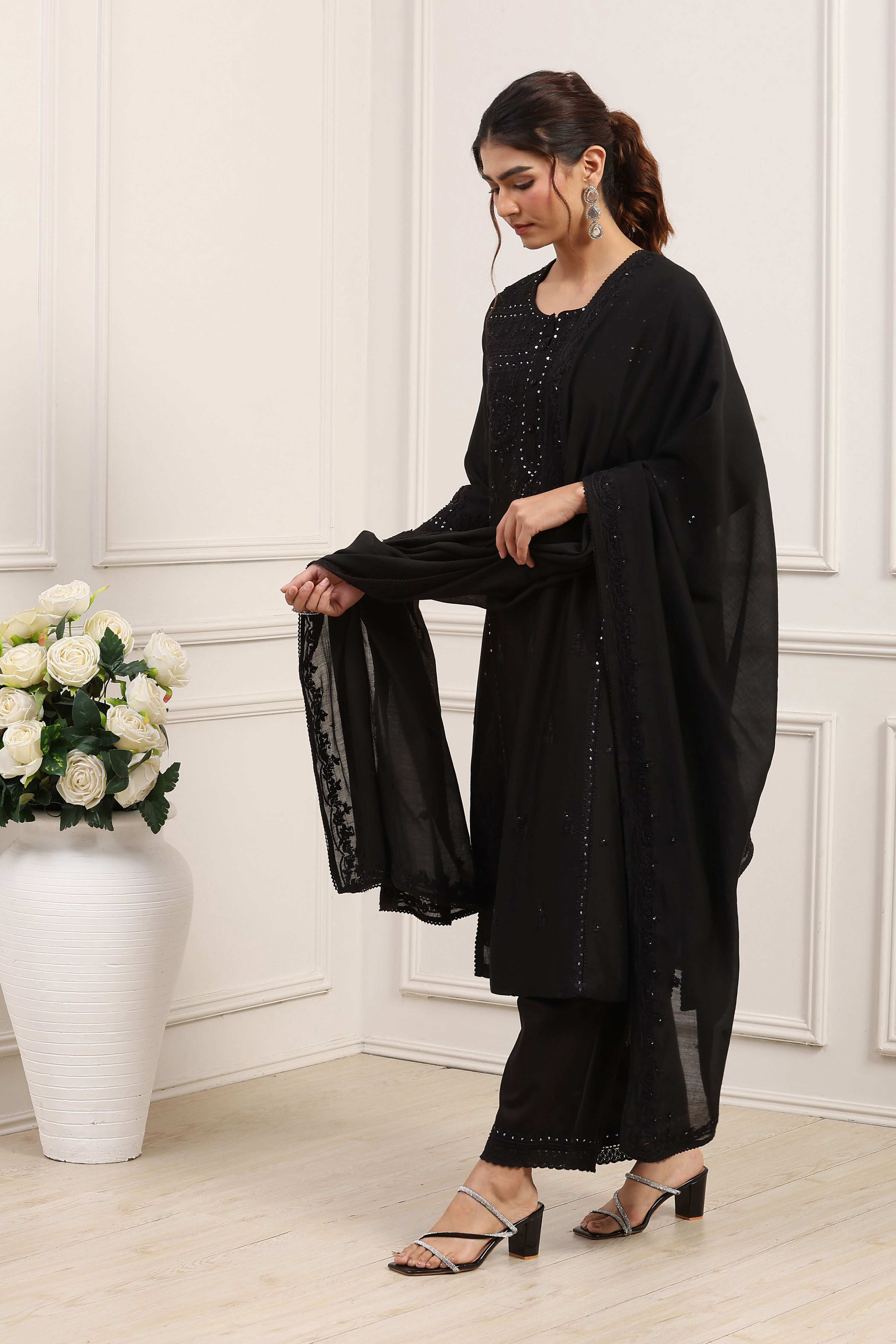 White Silk Chanderi Embroidered Straight Suit Set image number 3