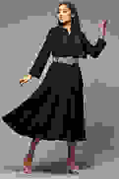 Black Rayon Straight Dress image number 4