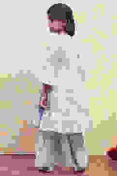 Lilac Cotton Angrakha Tiered Kurta Set image number 4