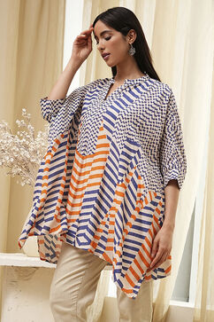 Blue and White Printed Kaftan Short Kurta image number 6