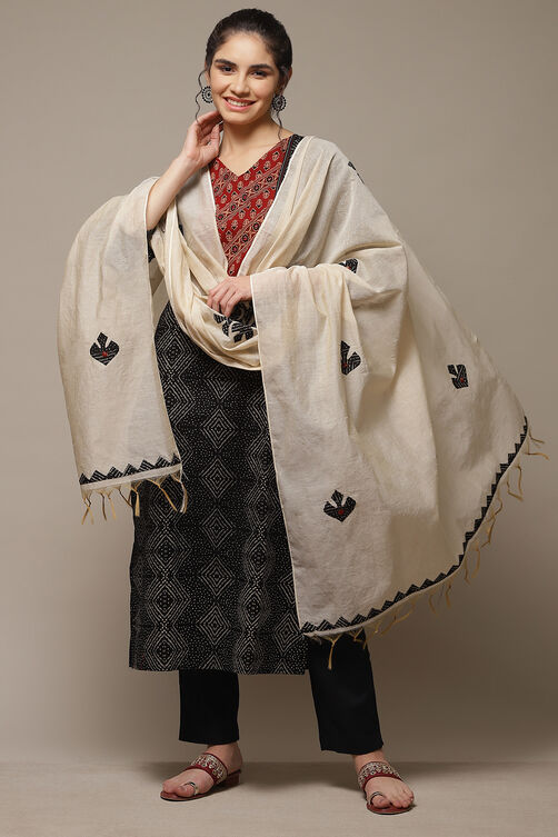 Black Cotton Printed Unstitched Suit Set image number 0