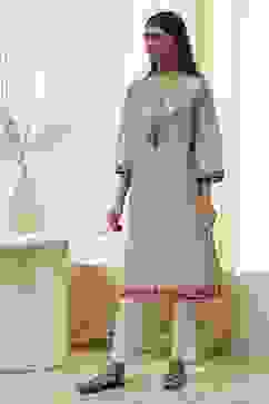 Green Cotton Floral Straight Kurta image number 2