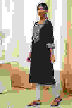 Black Pure Cotton Embroidered Straight Kurta image number 2