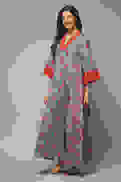 Sap Green Cotton Printed Nightwear image number 3