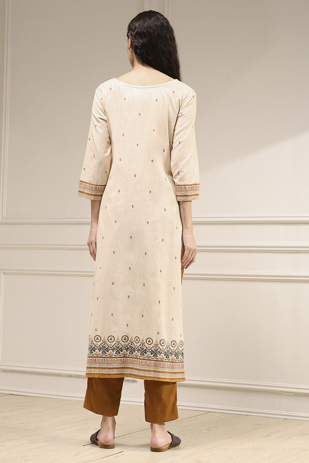 White Cotton Hand Block Print Unstitched Suit Set image number 5