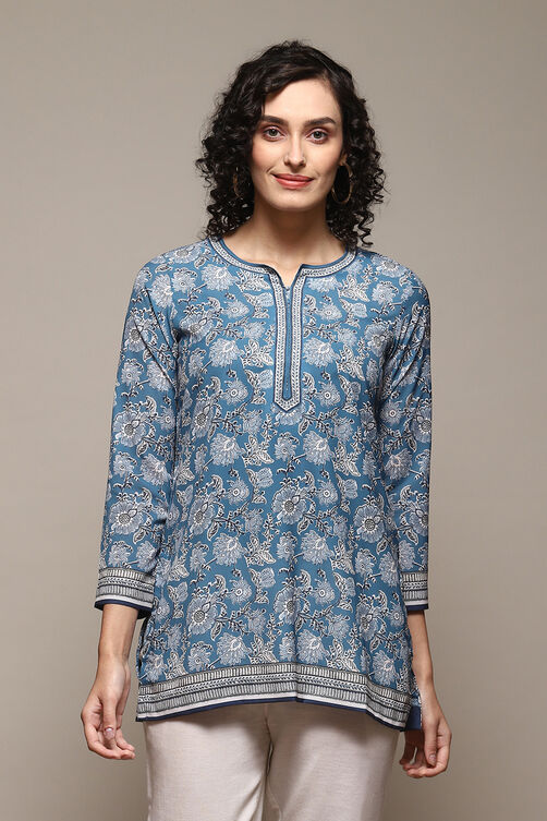 Rose Pink Polyester Straight Printed Kurti image number 5