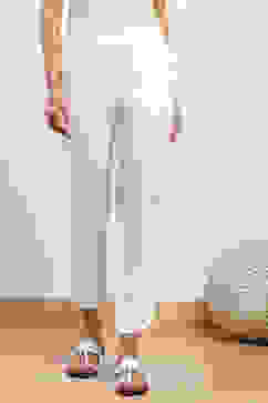 Off White Viscose Lycra Solid Pants image number 4