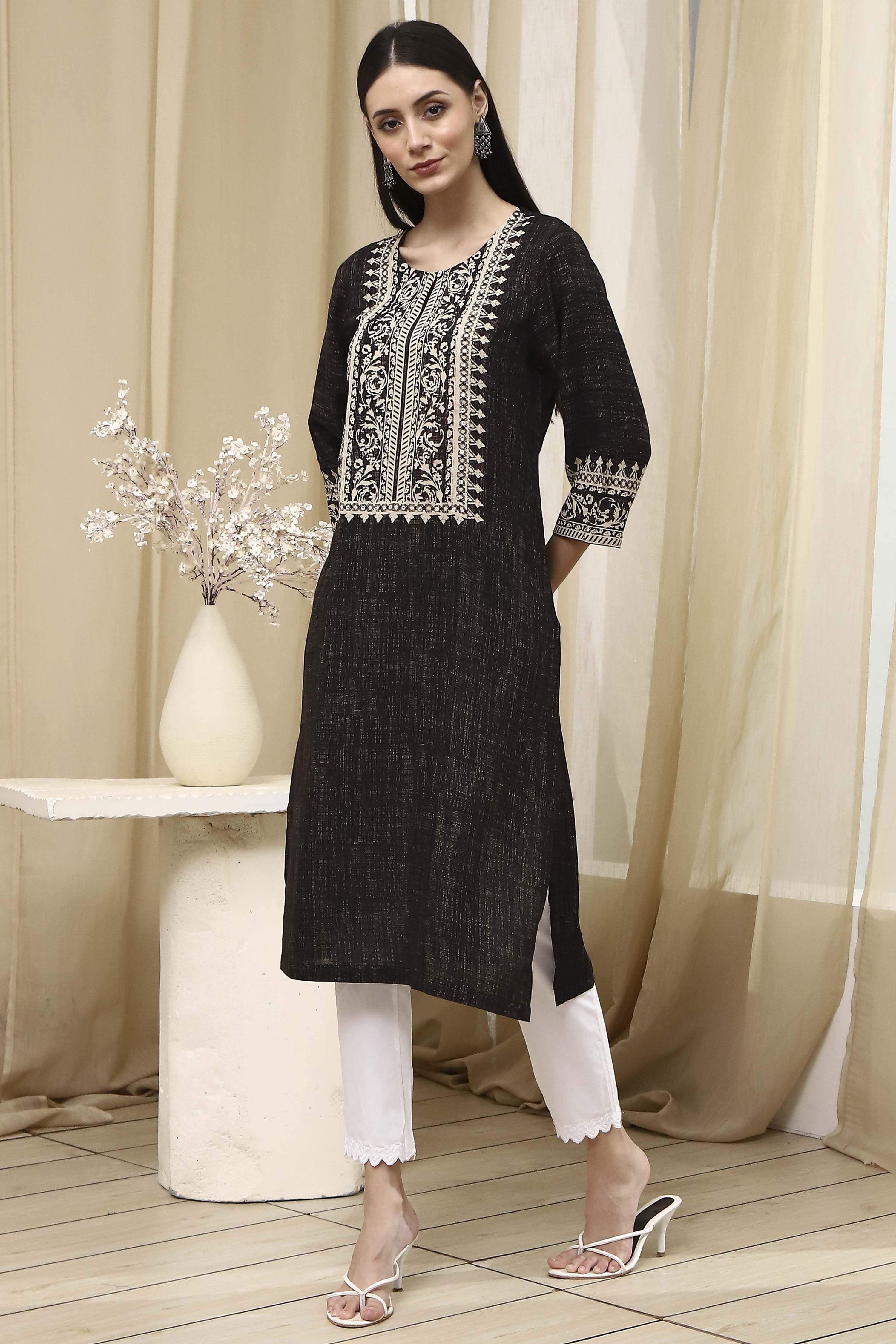 Black Printed Straight Kurta image number 2