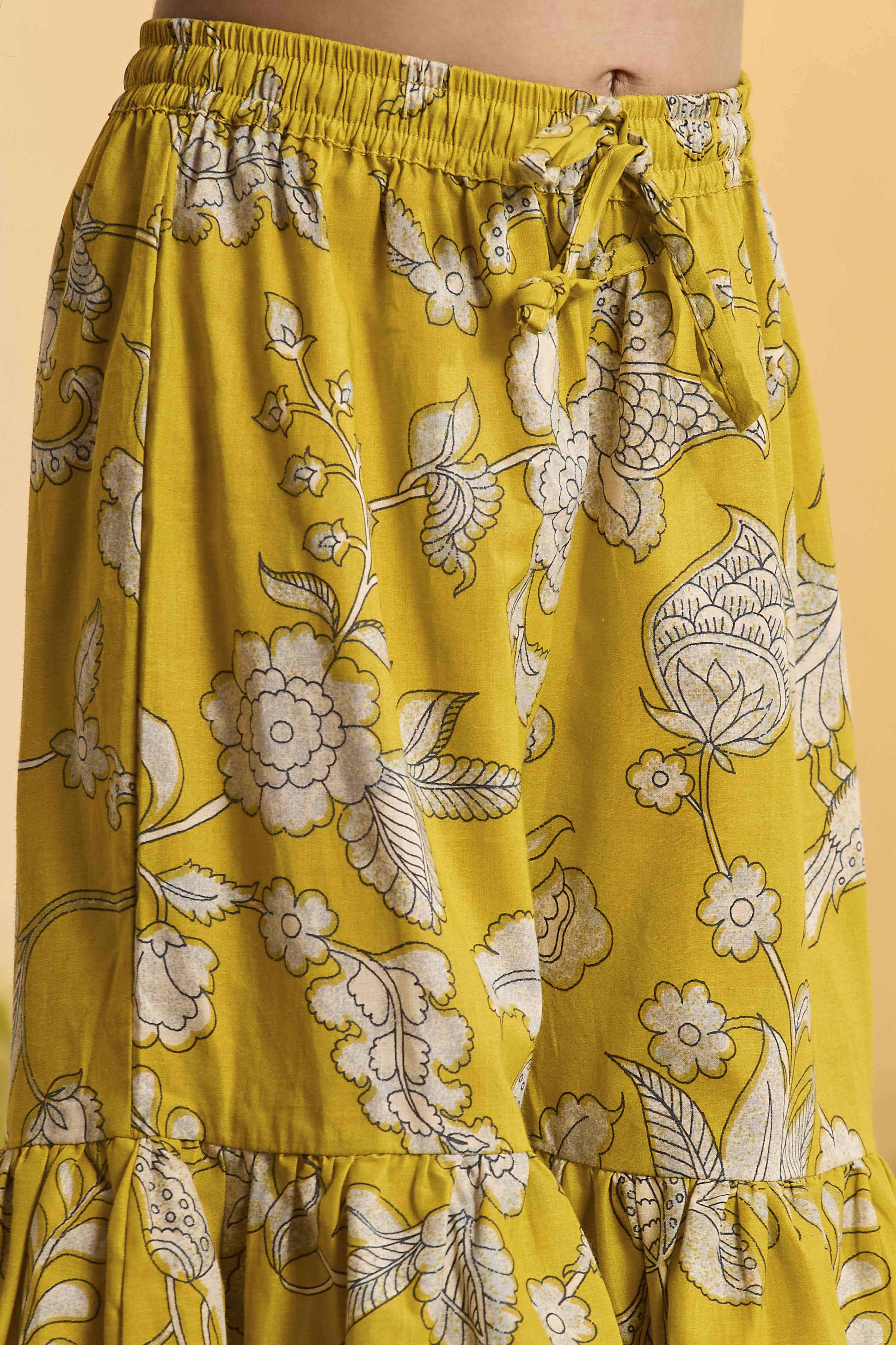 Yellow Cotton Floral Peplum Kurta Set image number 2