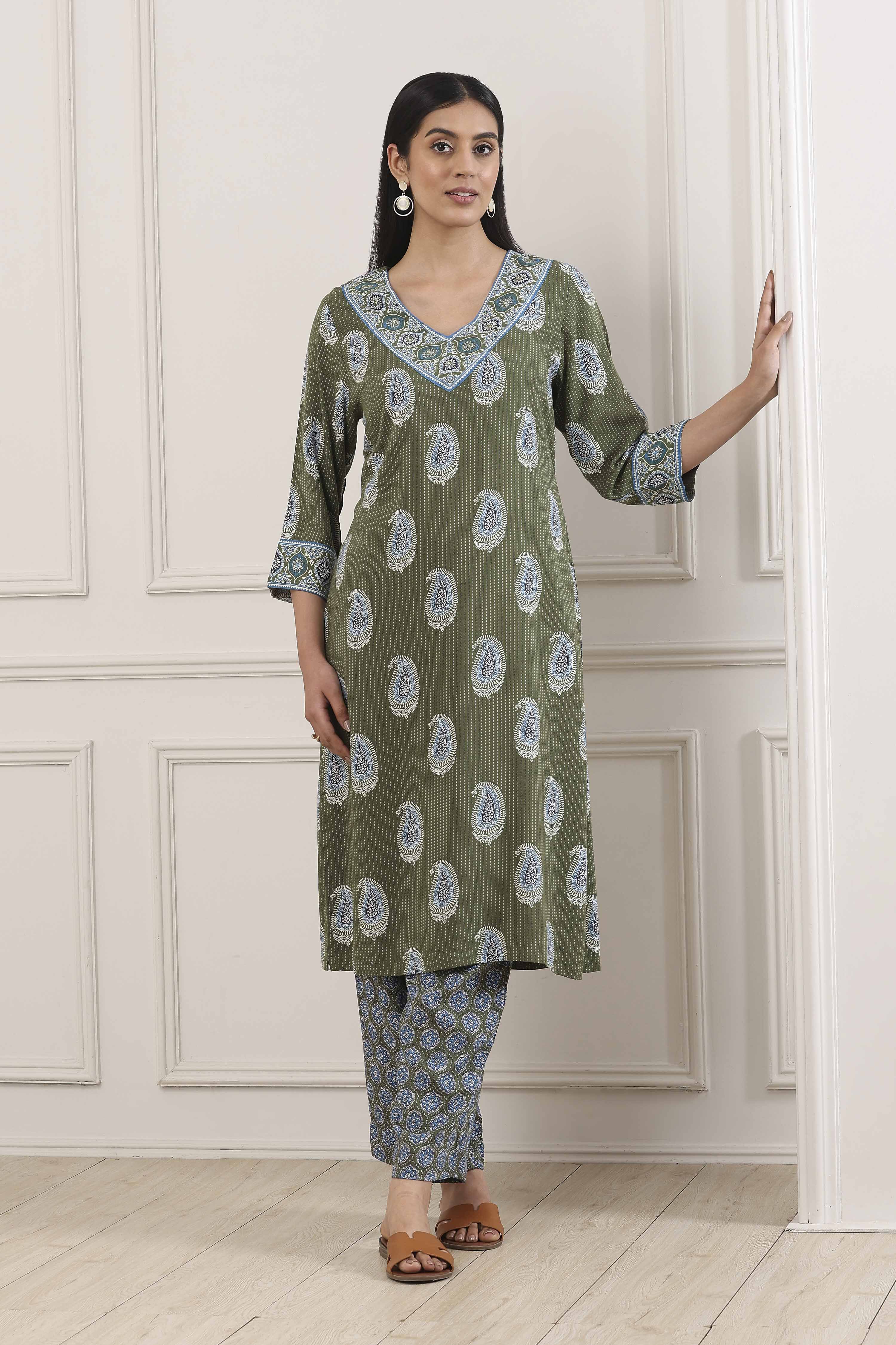 Green Viscose Rayon Straight Kurta Palazzo Set image number 0
