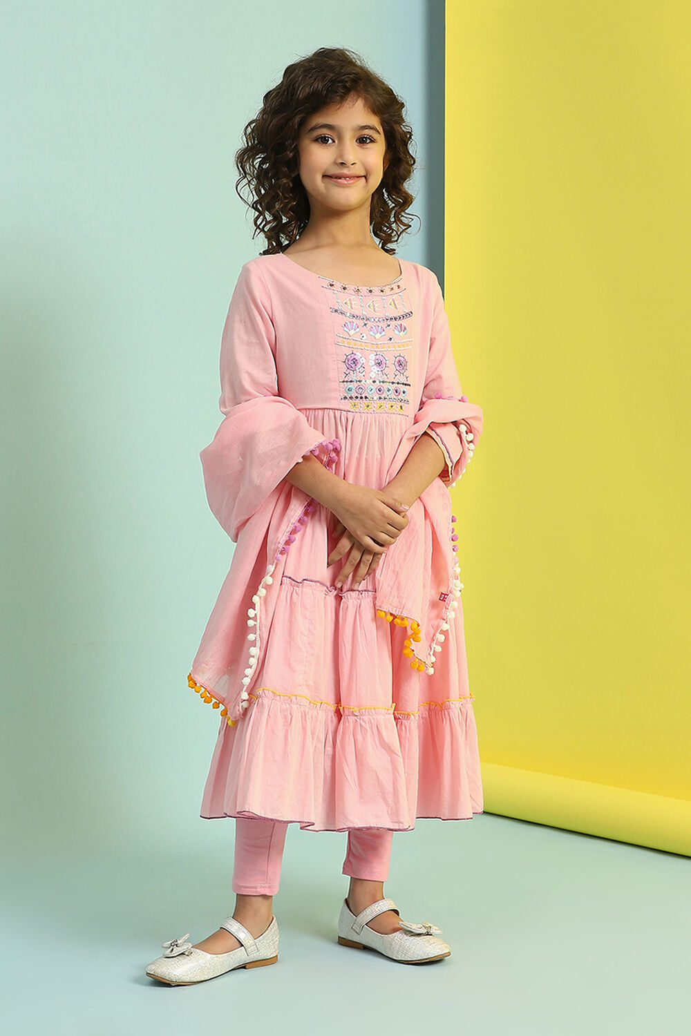 Pastel Pink Cotton Tiered Suit Set image number 6