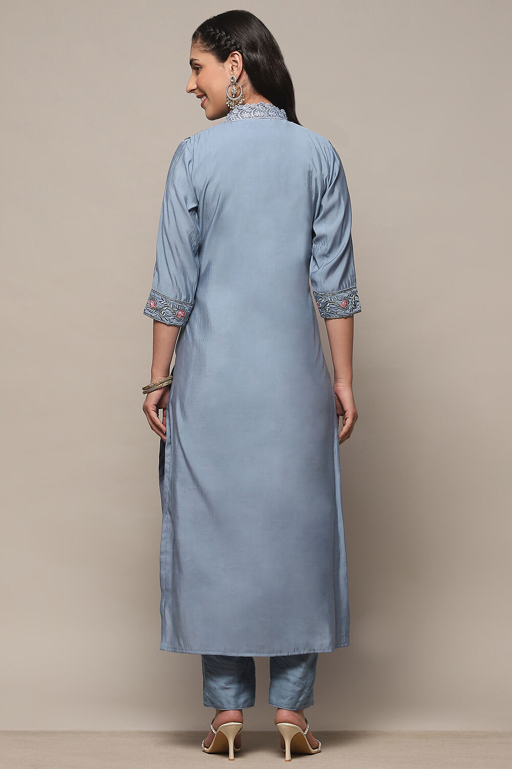 Green Silk Blend Unstitched Suit Set image number 6