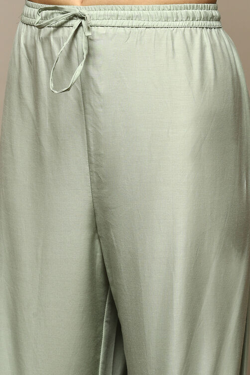 Green Cotton Blend Straight Yarndyed Kurta Suit Set image number 2