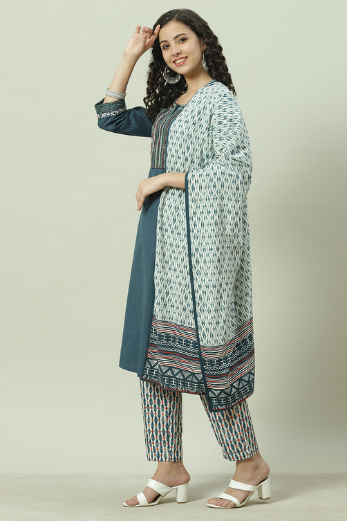 Blue Straight Kurta Regular Pants Suit Set image number 5