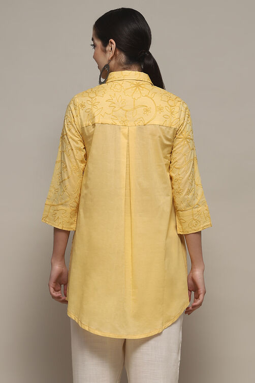 Lilac Cotton Straight Embroidered Shirt image number 3