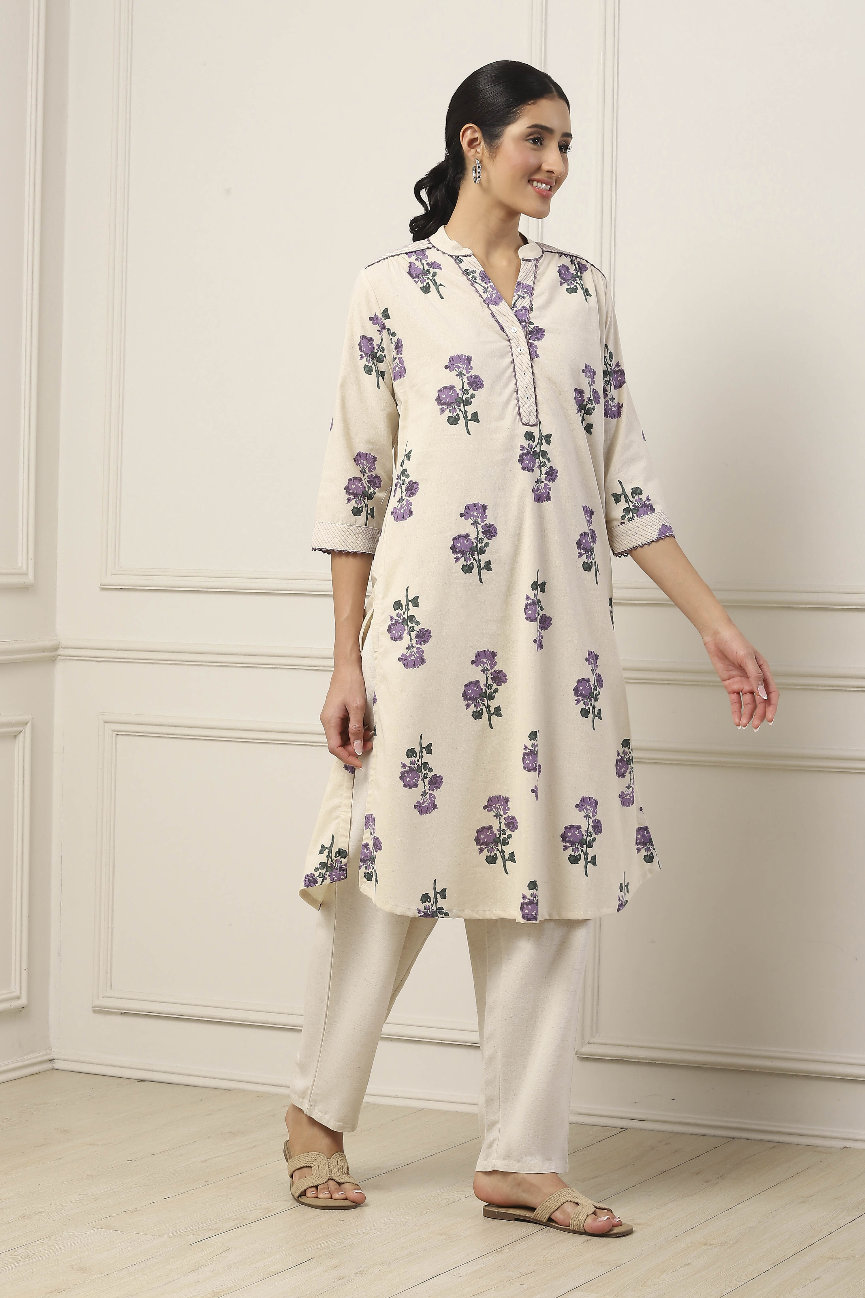 Purple Cotton A Line Kurta image number 4