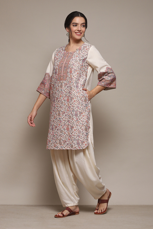 Off White Cotton Blend Straight Yarndyed 2 Piece Set image number 2