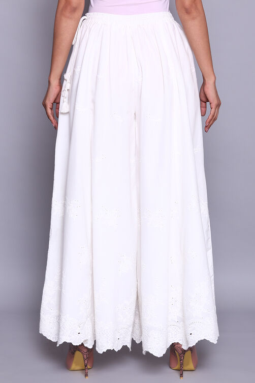White Cotton Flared Palazzo Pants image number 6