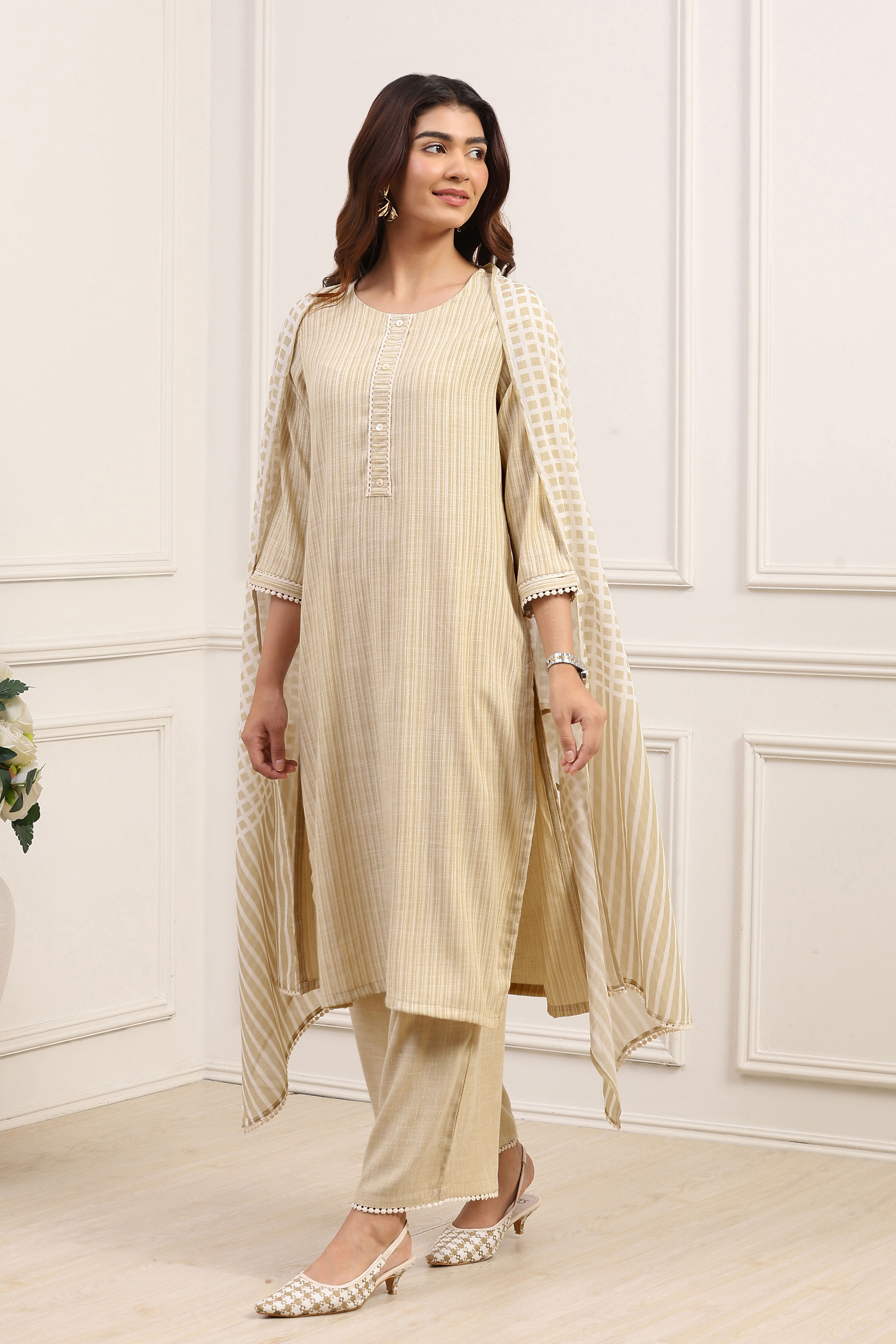 Pale-Yellow Voile Straight Kurta Palazzo Suit Set image number 3
