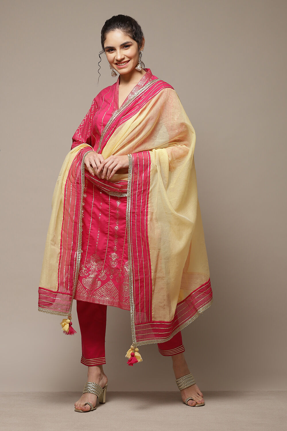 Fuchsia Cotton Straight Kurta Pants Suit Set image number 5