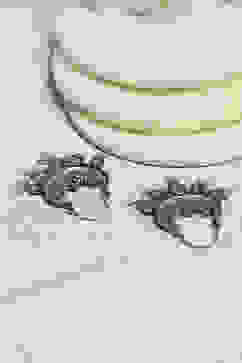 Oxidised Gold Brass Chaandbali image number 2