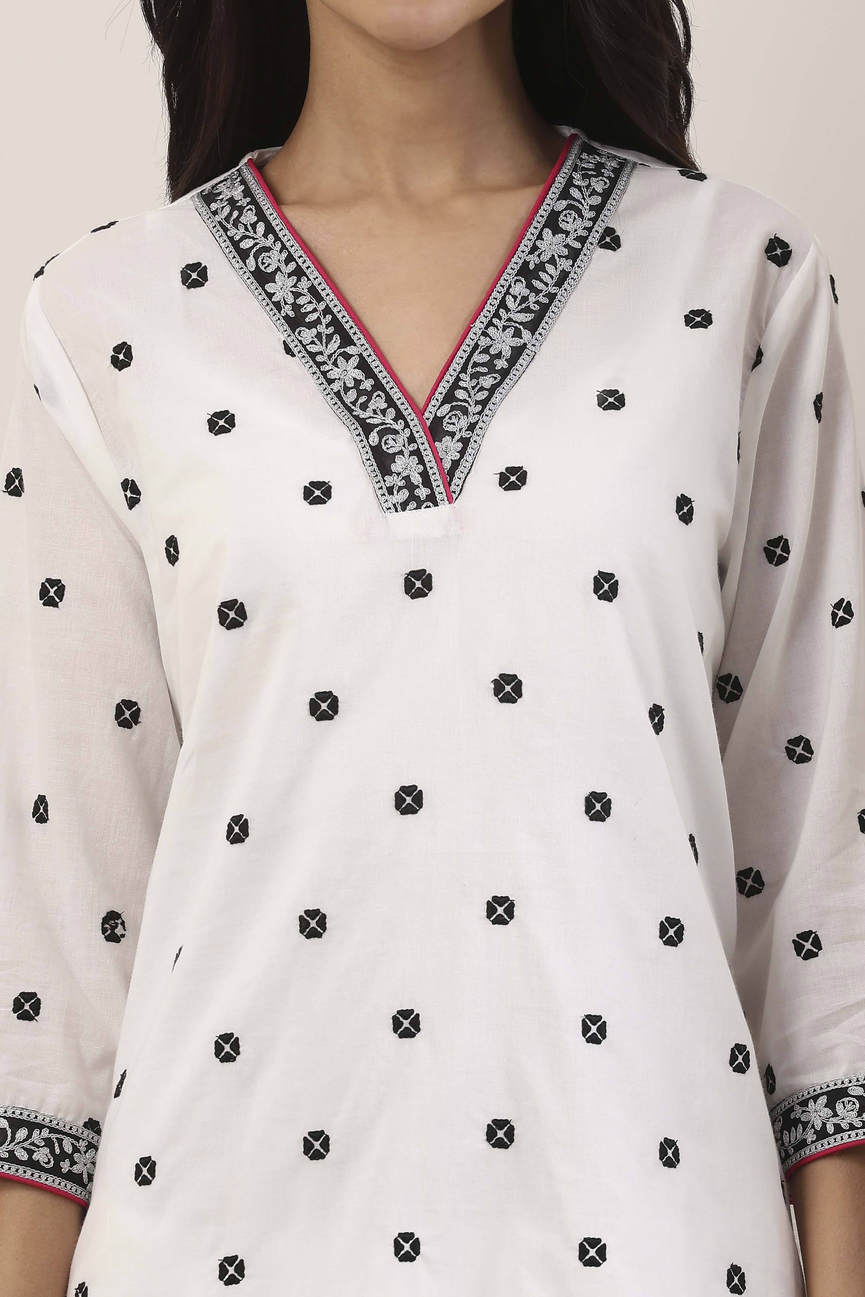 Black Cotton Straight Suit Set image number 1