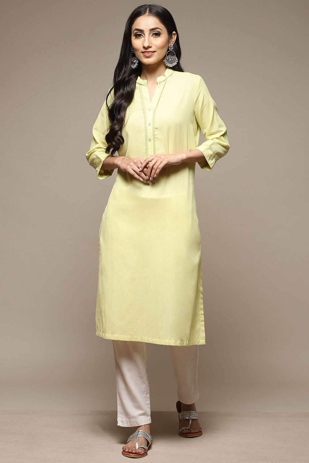 Green Cotton Blend Straight Yarndyed Kurta image number 3