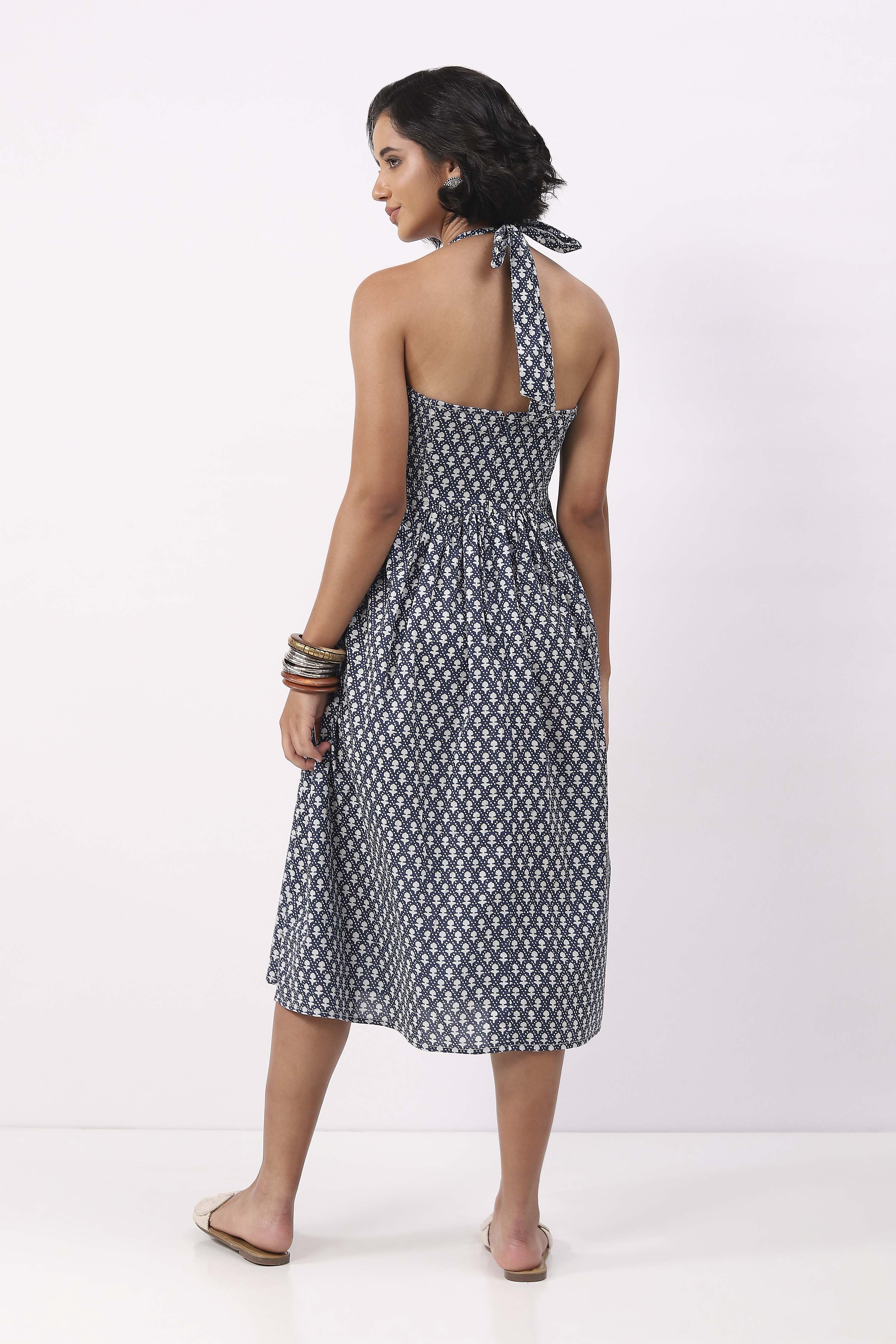 Indigo Cotton Printed Straight Dress image number 4