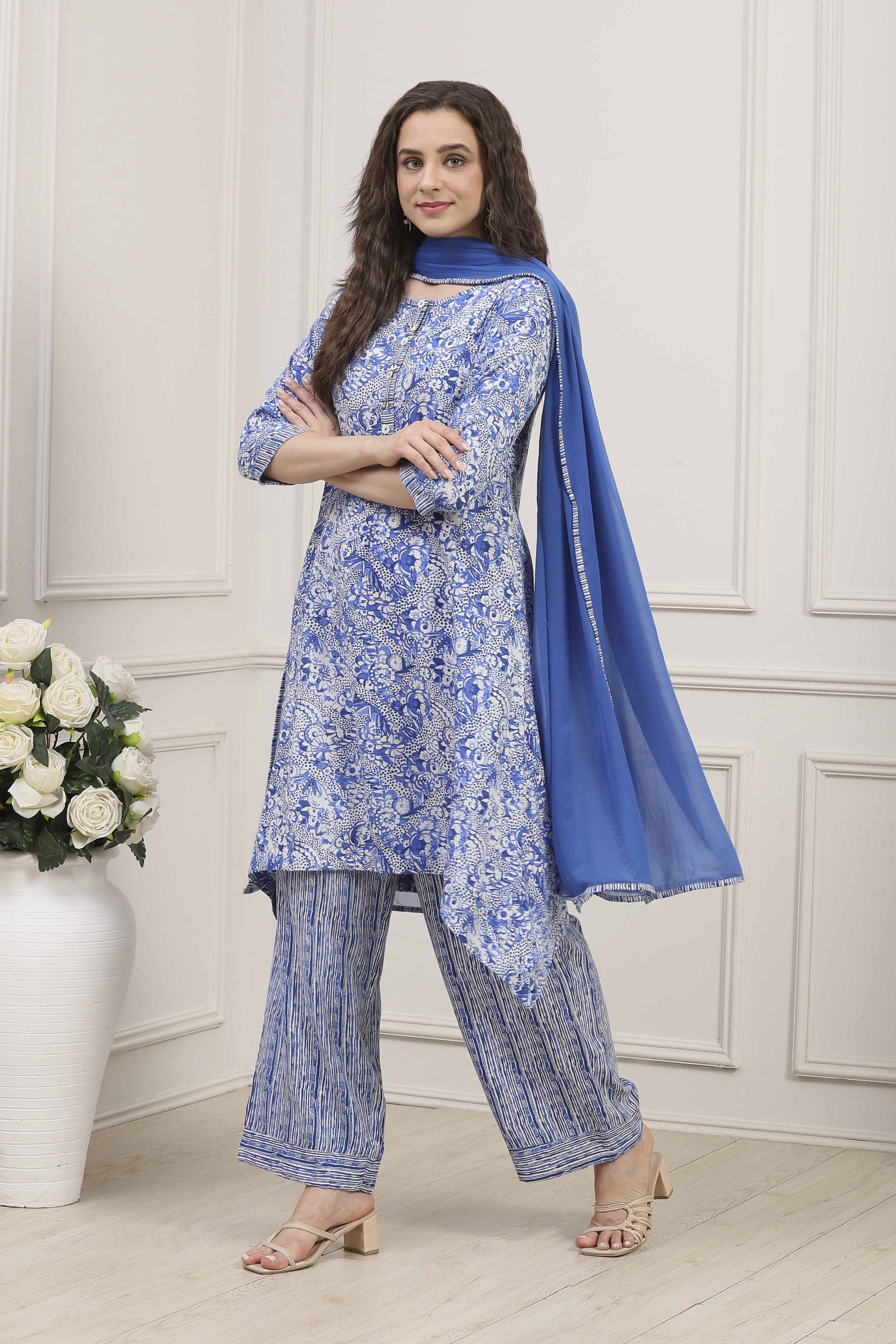 Black Rayon Printed Straight Suit Set image number 3