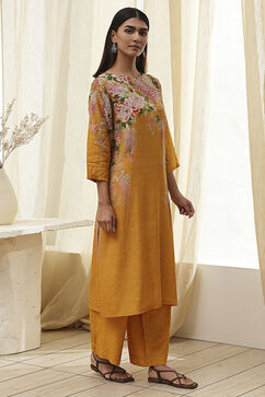 Mustard Yellow Floral Straight Kurta Set image number 5