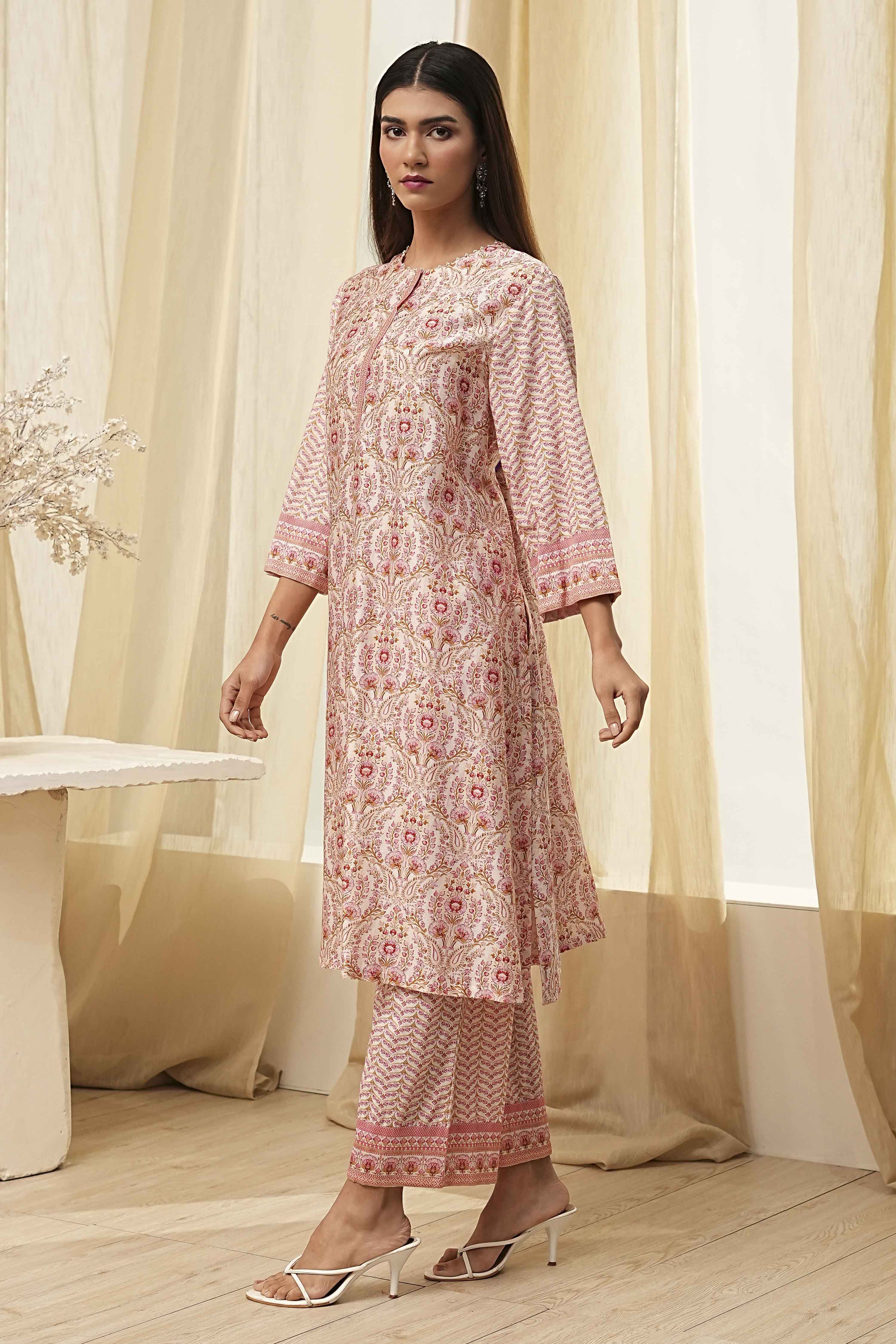 Off-White and Pink Cotton Straight Kurta Set image number 3